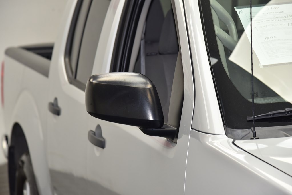 2019 Nissan Frontier Image 13