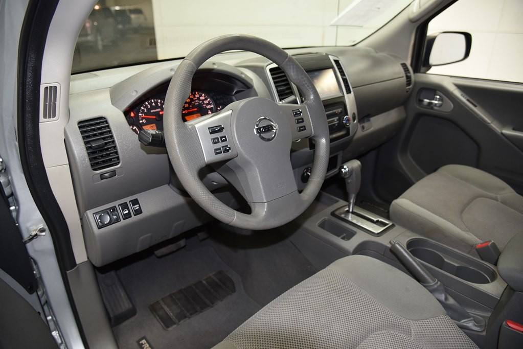 2019 Nissan Frontier Image 32