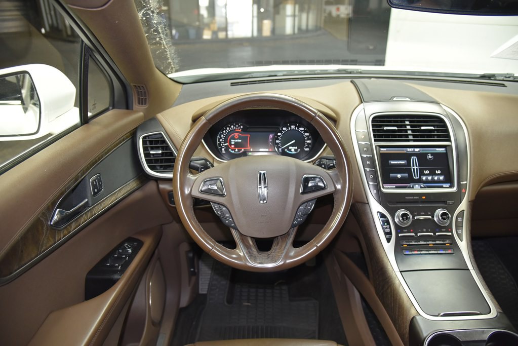 2016 Lincoln MKX Image 25
