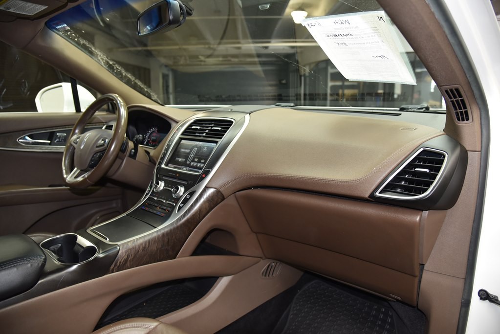 2016 Lincoln MKX Image 31
