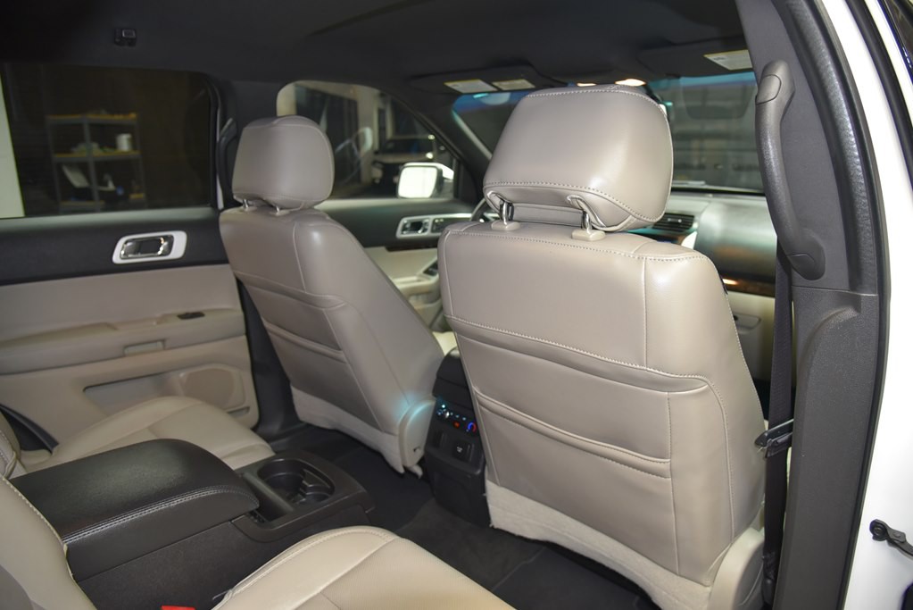 2013 Ford Explorer Image 25