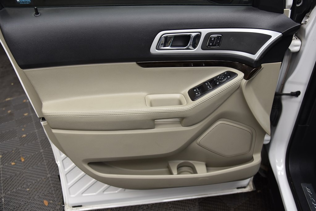 2013 Ford Explorer Image 35