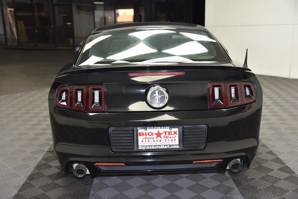 2014 Ford Mustang Image 4