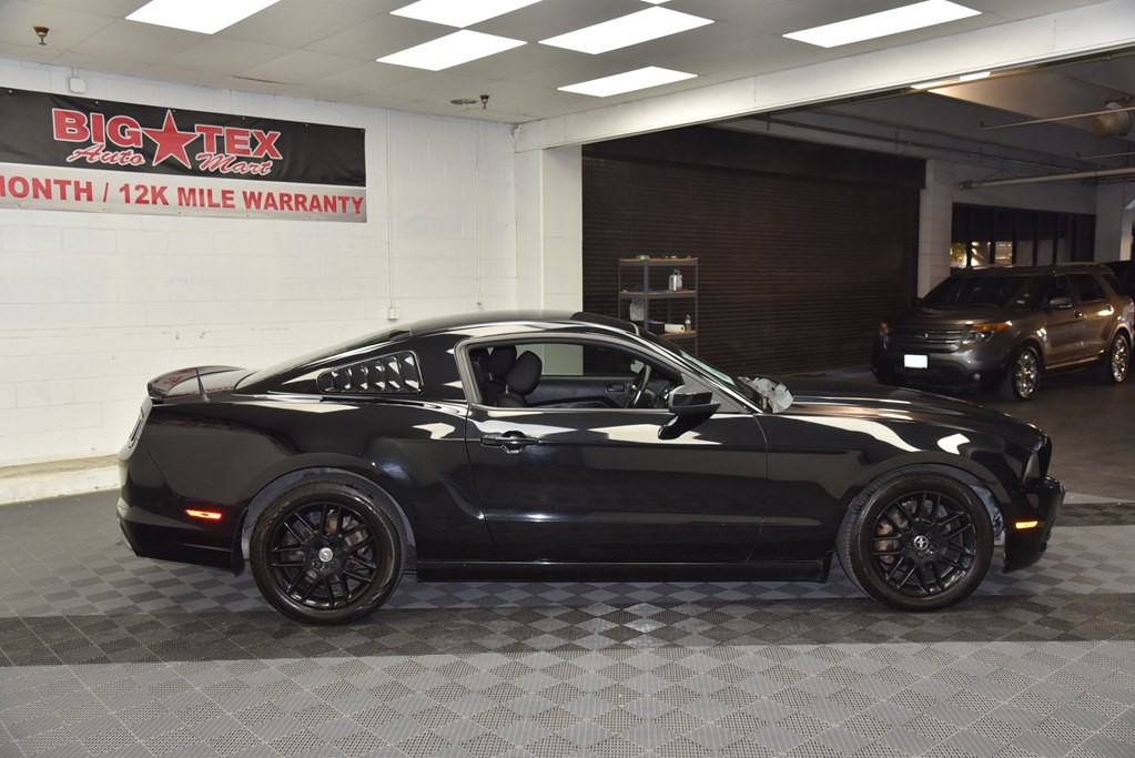 2014 Ford Mustang Image 8