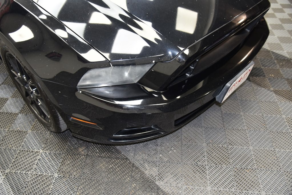 2014 Ford Mustang Image 17
