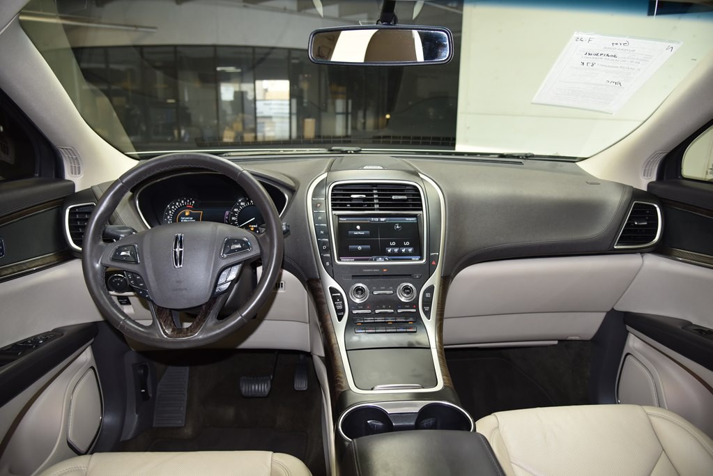2016 Lincoln MKX Image 23
