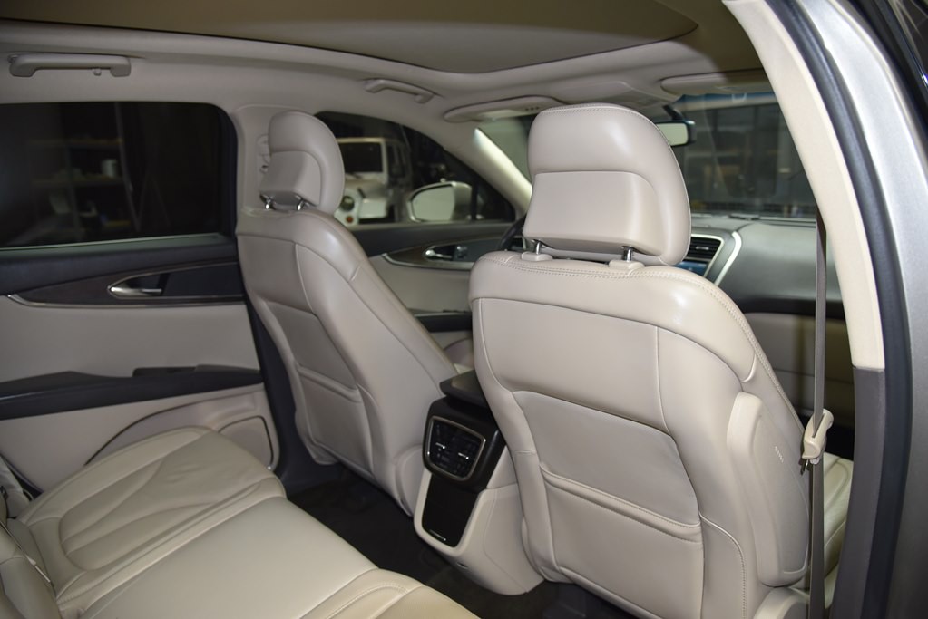 2016 Lincoln MKX Image 26