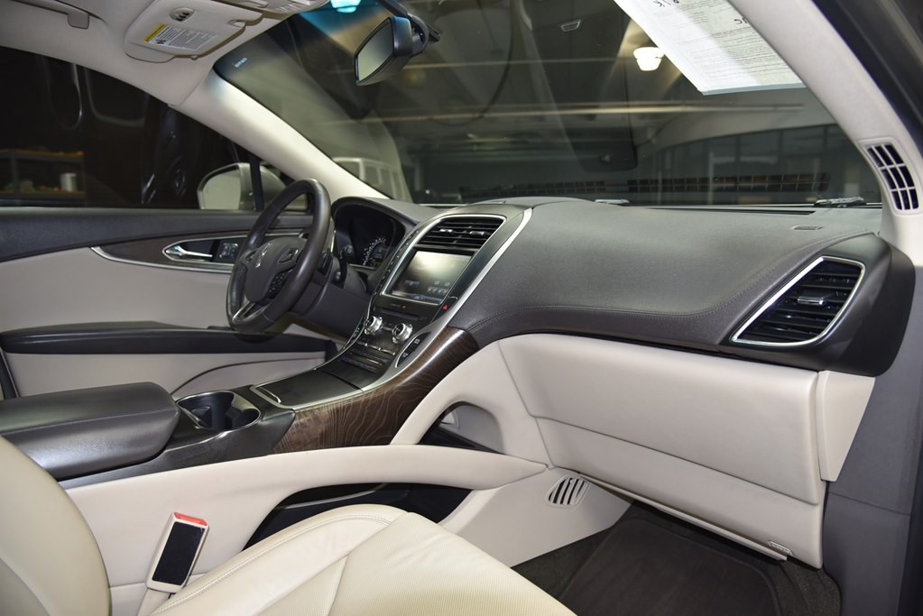 2016 Lincoln MKX Image 29