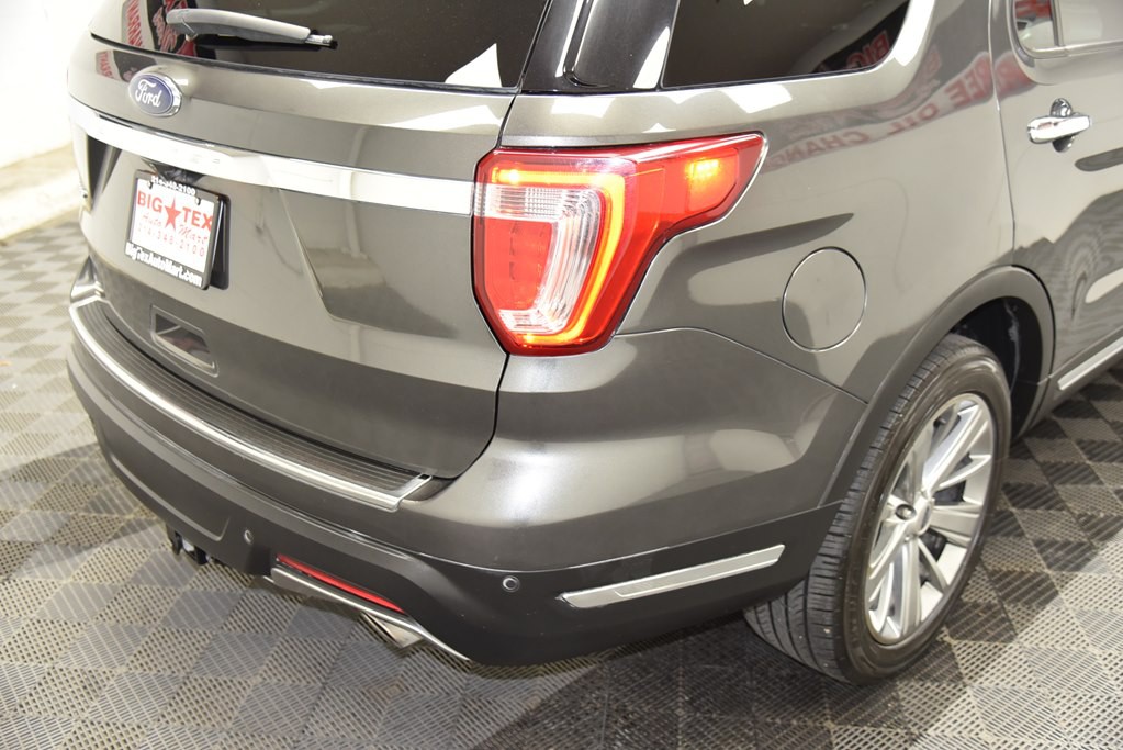 2018 Ford Explorer Image 13