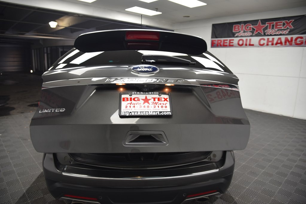 2018 Ford Explorer Image 16