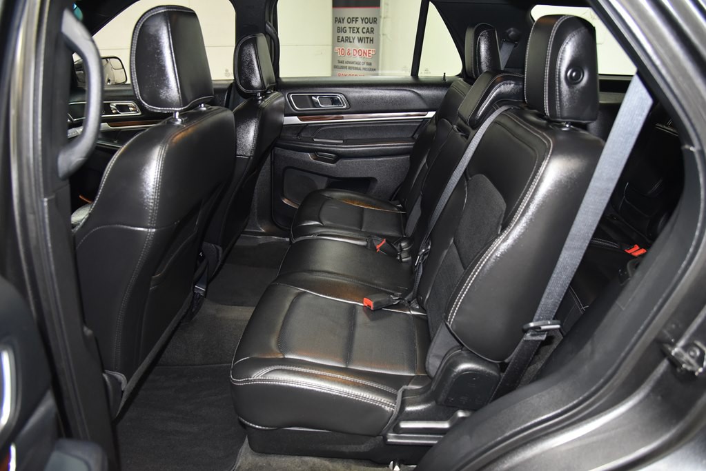2018 Ford Explorer Image 21
