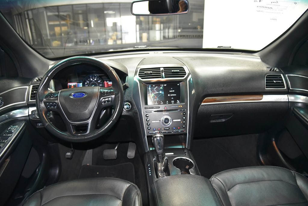 2018 Ford Explorer Image 25