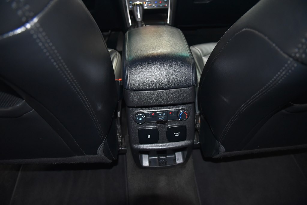 2018 Ford Explorer Image 27