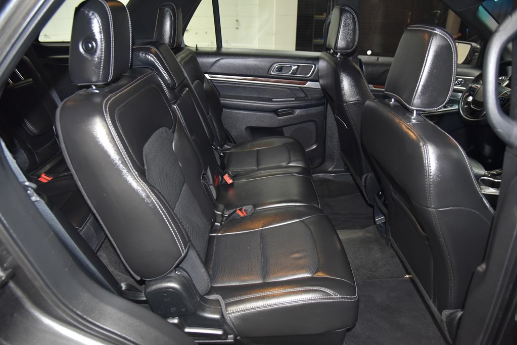 2018 Ford Explorer Image 28
