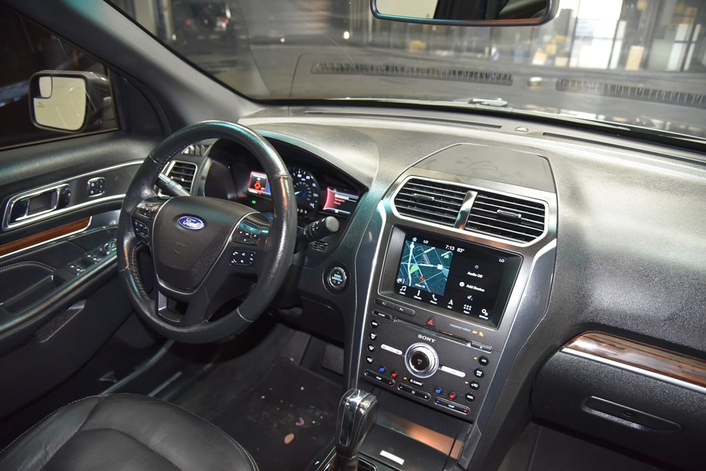 2018 Ford Explorer Image 34