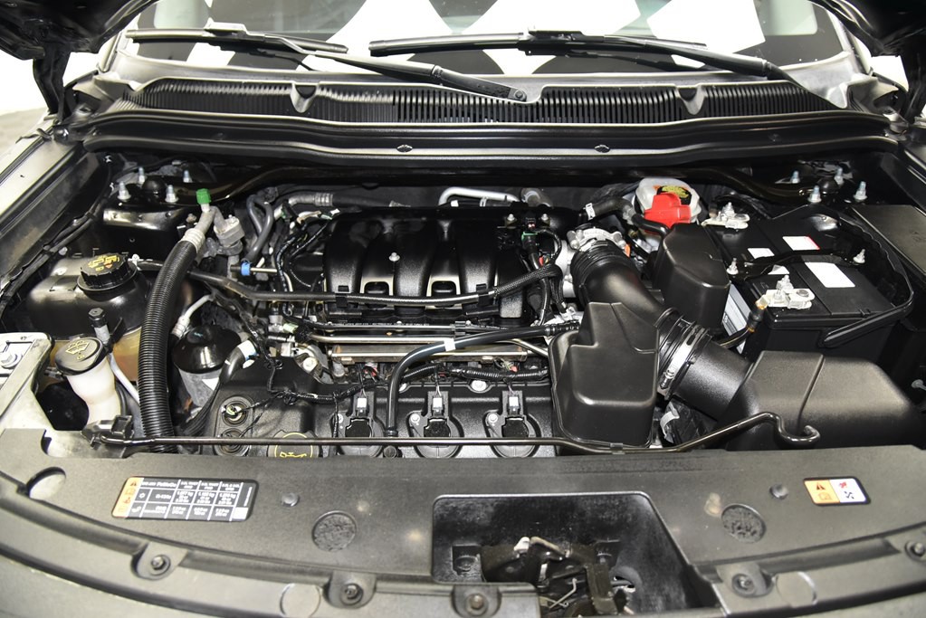 2018 Ford Explorer Image 38