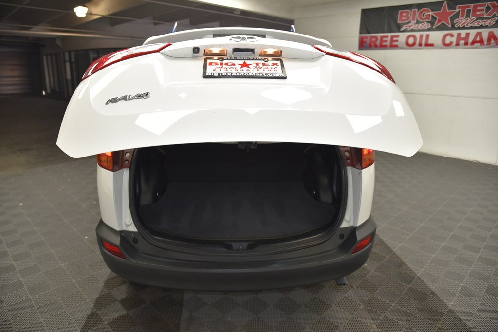 2014 Toyota Rav4 Image 19