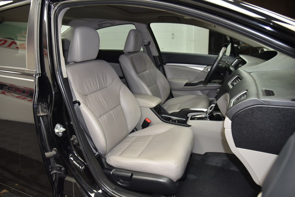 2015 Honda Civic Image 22