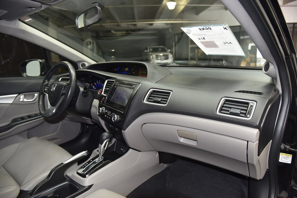 2015 Honda Civic Image 24