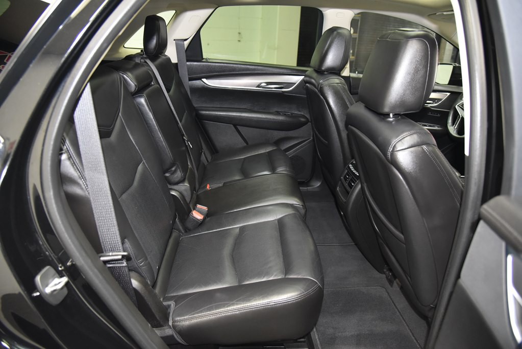 2017 Cadillac XT5 Image 30