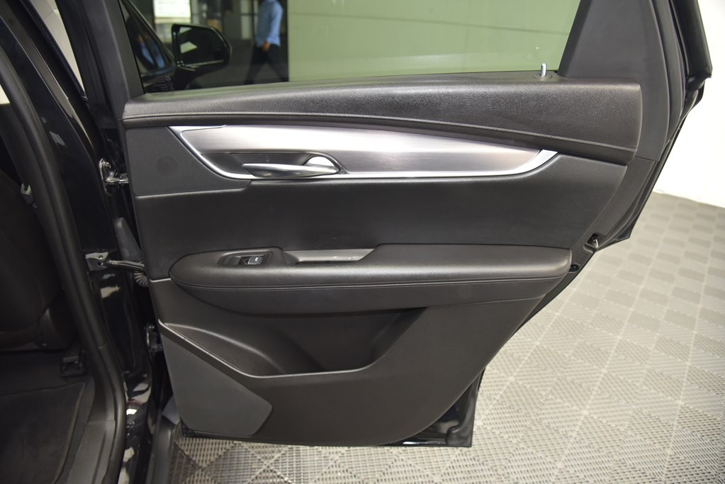 2017 Cadillac XT5 Image 32