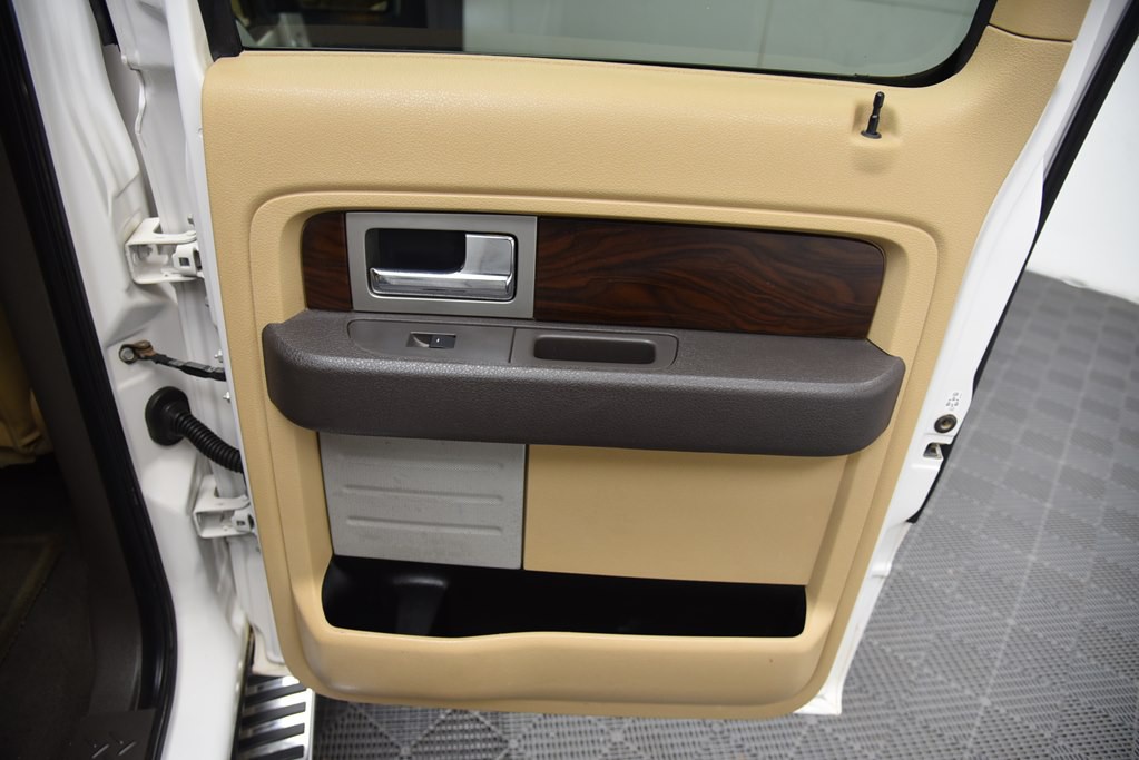 2012 Ford F-150 Image 25