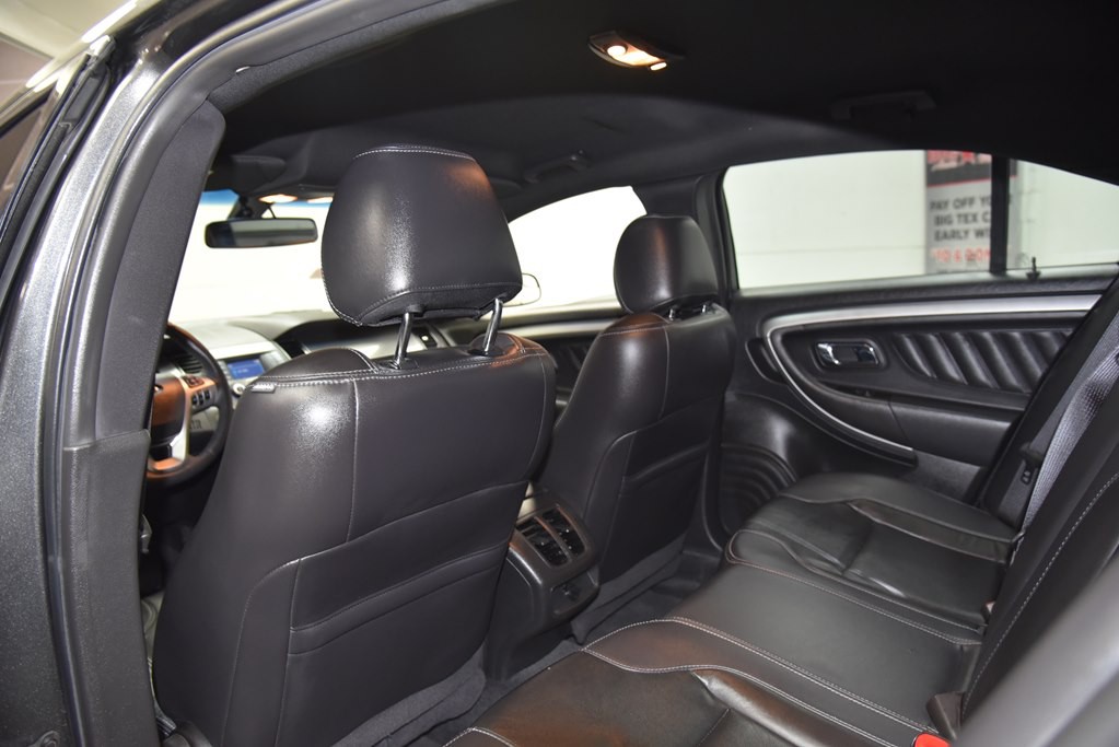 2018 Ford Taurus Image 15
