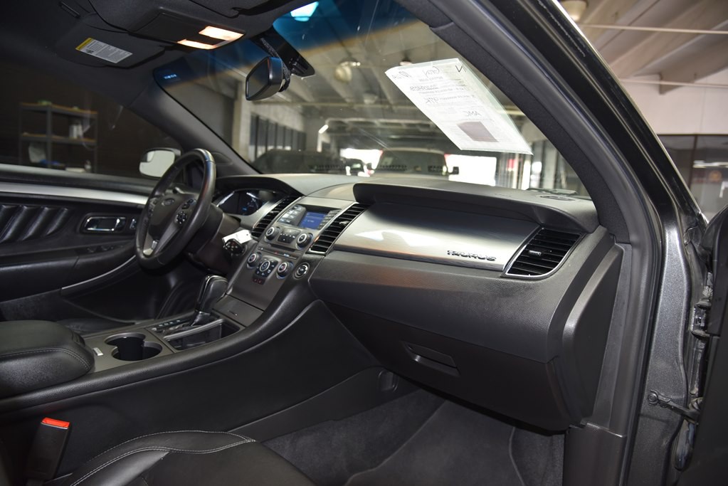 2018 Ford Taurus Image 21
