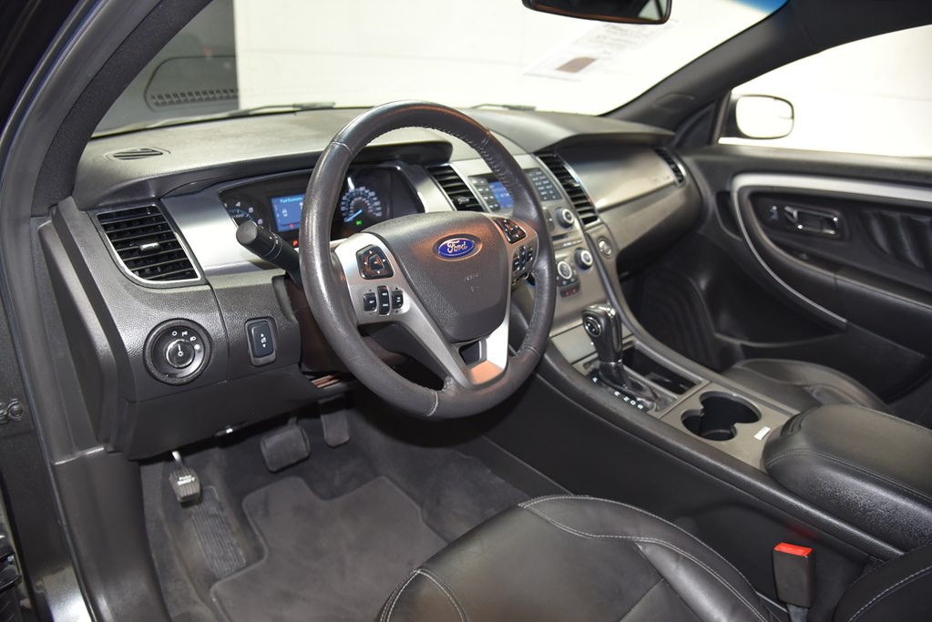 2018 Ford Taurus Image 28