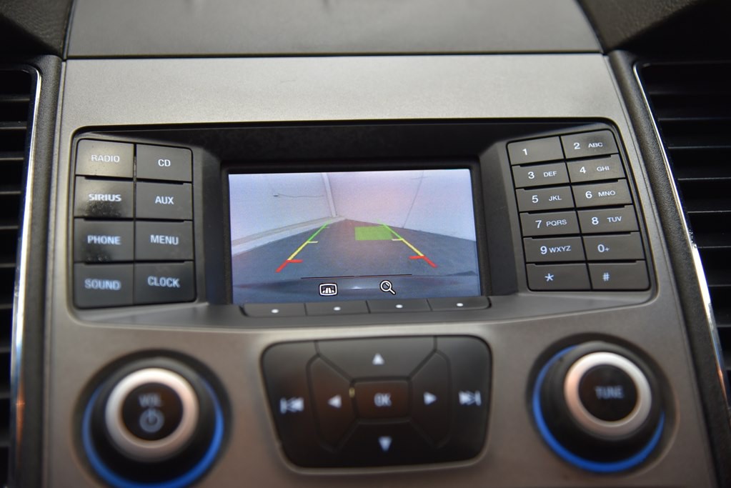 2018 Ford Taurus Image 30