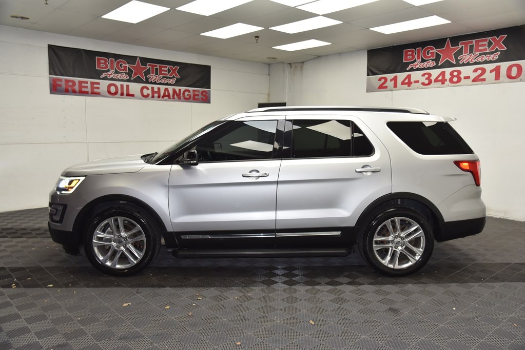 2017 Ford Explorer Image 2