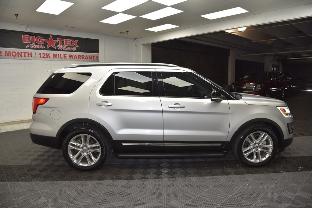 2017 Ford Explorer Image 6
