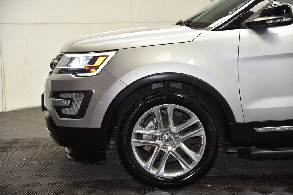 2017 Ford Explorer Image 41