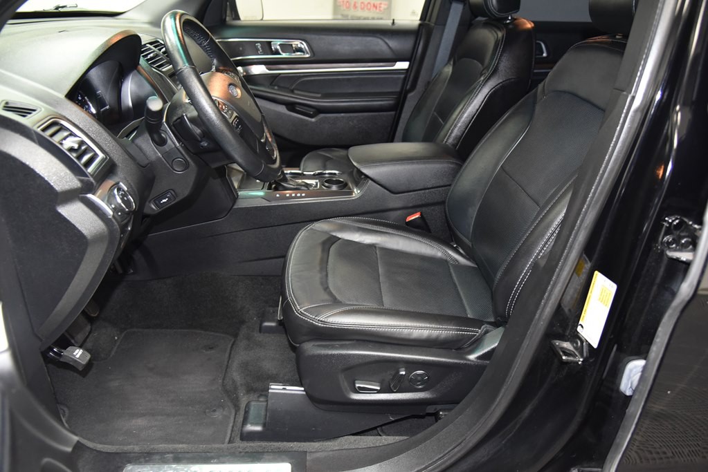 2017 Ford Explorer Image 40