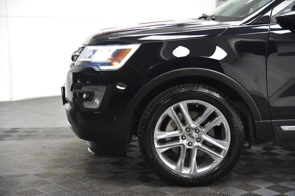 2017 Ford Explorer Image 45