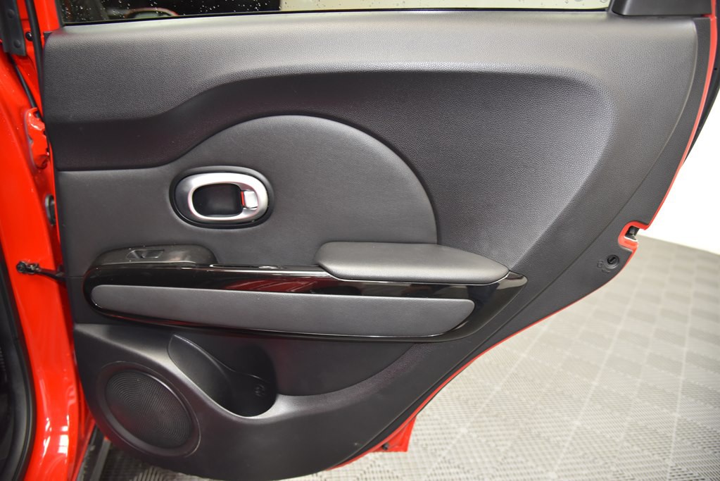 2015 Kia Soul Image 28