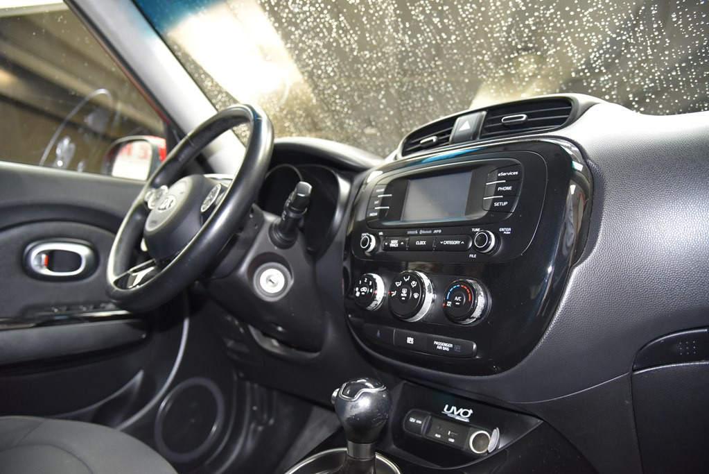 2015 Kia Soul Image 32