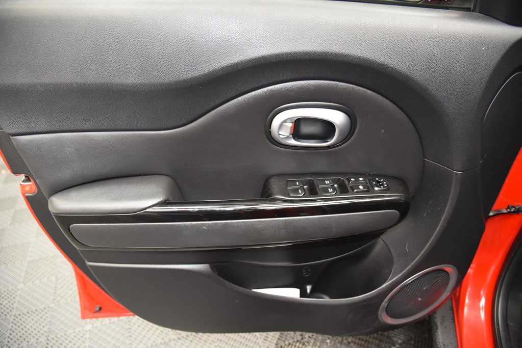 2015 Kia Soul Image 39