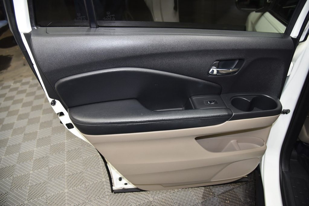 2018 Honda Pilot Image 28