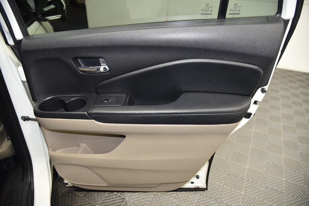 2018 Honda Pilot Image 34