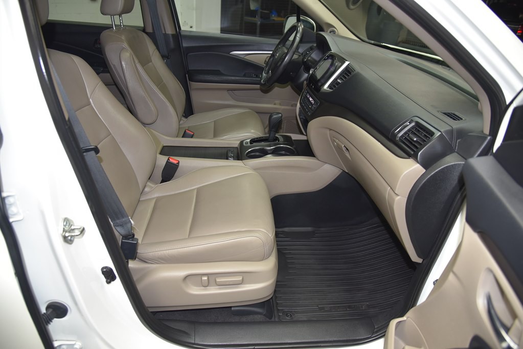 2018 Honda Pilot Image 36