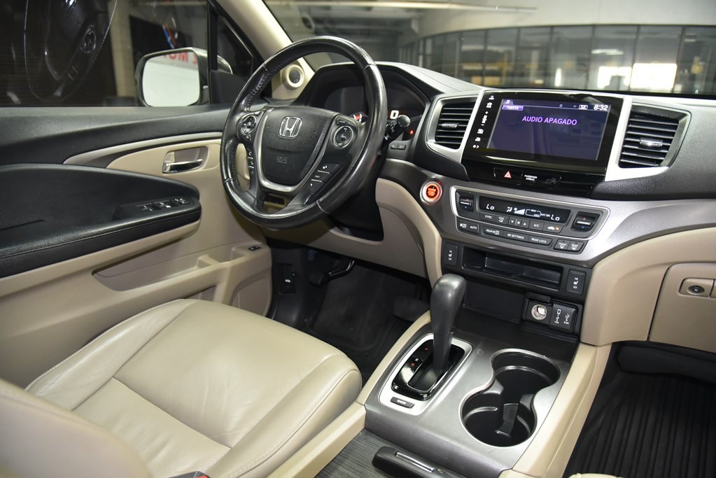 2018 Honda Pilot Image 38