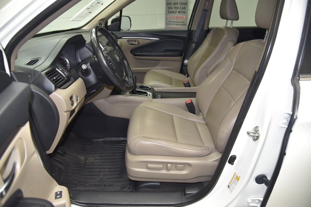 2018 Honda Pilot Image 41