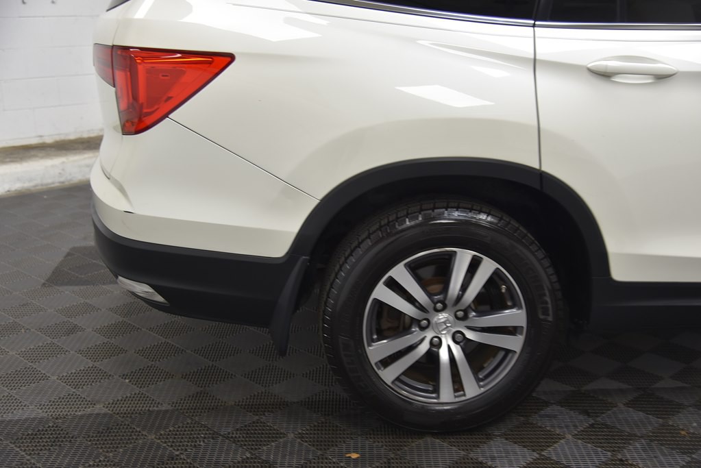 2018 Honda Pilot Image 45