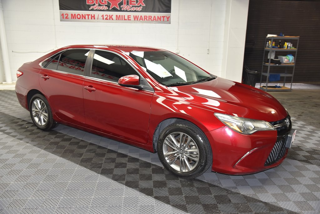 2016 Toyota Camry Image 7