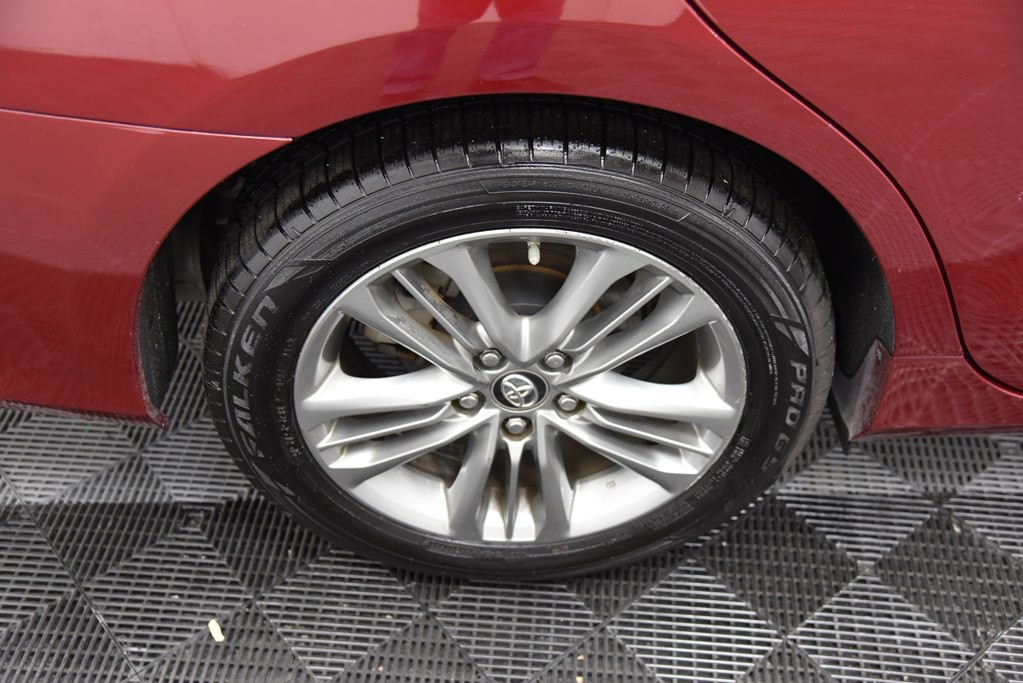 2016 Toyota Camry Image 59