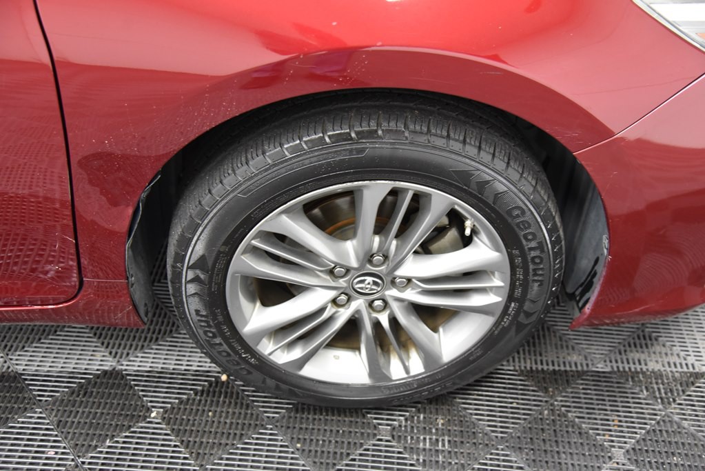 2016 Toyota Camry Image 60