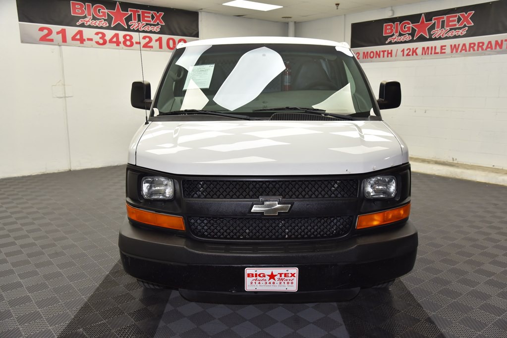 2013 Chevrolet Express Image 8