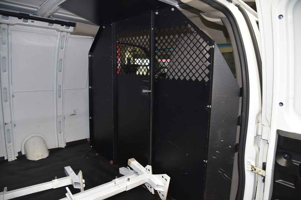 2013 Chevrolet Express Image 15