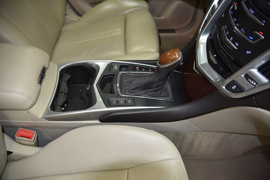 2013 Cadillac SRX Image 31